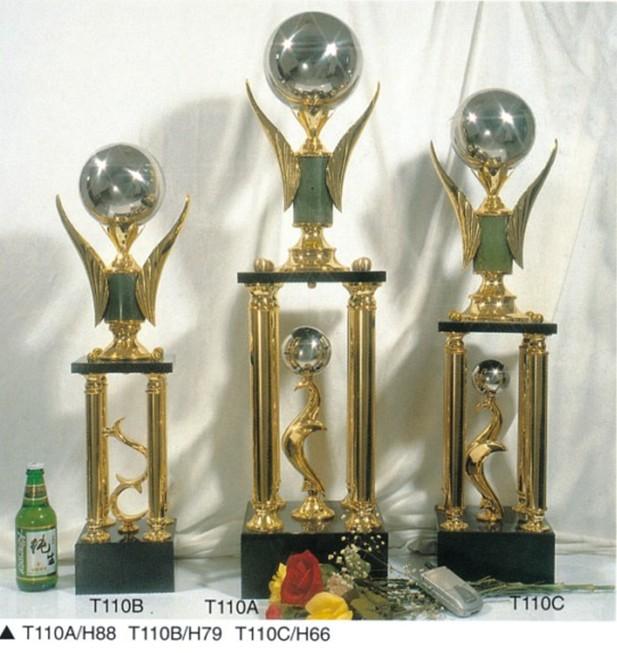供應(yīng)CBA獎杯聯(lián)賽獎杯學(xué)生獎杯進步獎杯