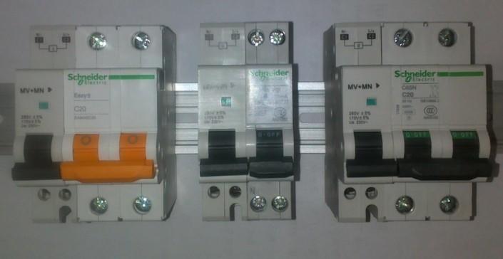 過欠壓脫扣器圖片/過欠壓脫扣器樣板圖 (2)