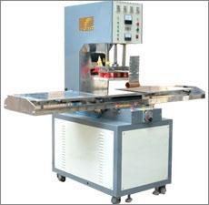 蘇州高頻單頭滑臺(tái)機(jī)圖片