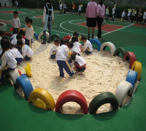 重庆幼儿园塑料钻筒玩具图片/重庆幼儿园塑料钻筒玩具样板图 (2)