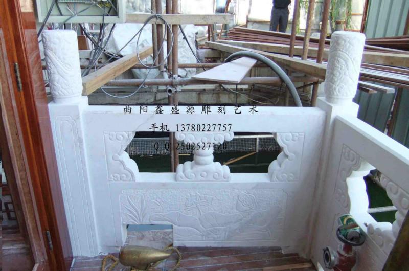 供應(yīng)南寧漢白玉欄桿