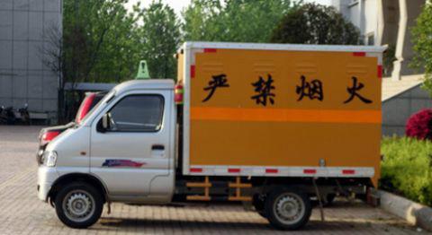 供應(yīng)礦山用小型防爆車，限速裝置防爆車