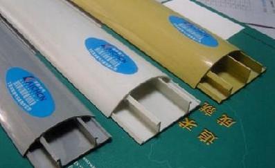 供應(yīng)用于膠管的東莞PVC高透明擠管料