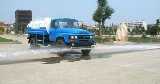 供應(yīng)尖頭140灑水車，工程*灑水車，高速工地沖洗，灑水
