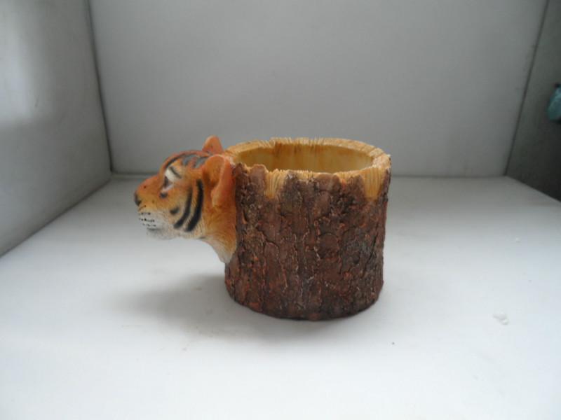 供應(yīng)煙灰缸