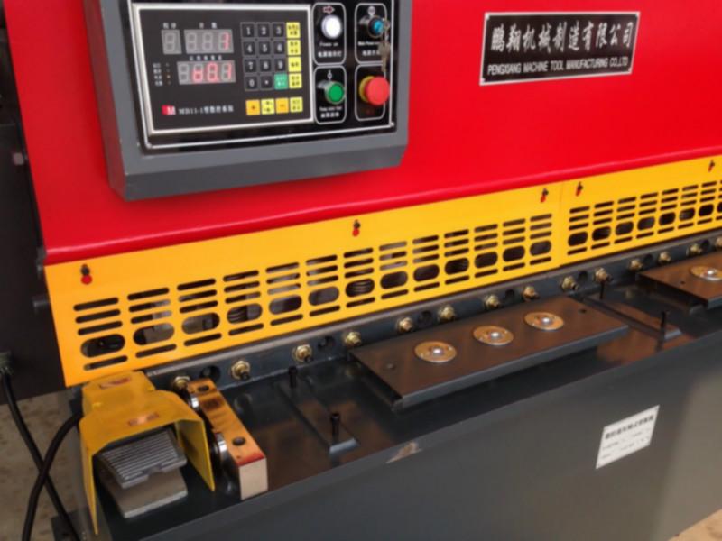 供應(yīng)佛山液壓閘式剪板機(jī)廠家批發(fā)+小型剪板機(jī)