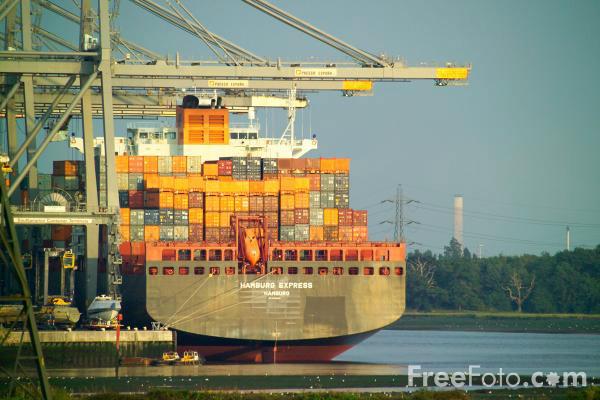 汕頭到廈門集裝箱門到門海運(yùn)專線   汕頭到廈門海運(yùn)公司