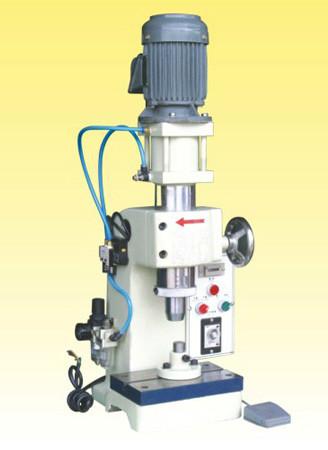 供應(yīng)氣壓旋鉚機、氣動鉚釘機、旋鉚機、油壓鉚釘機