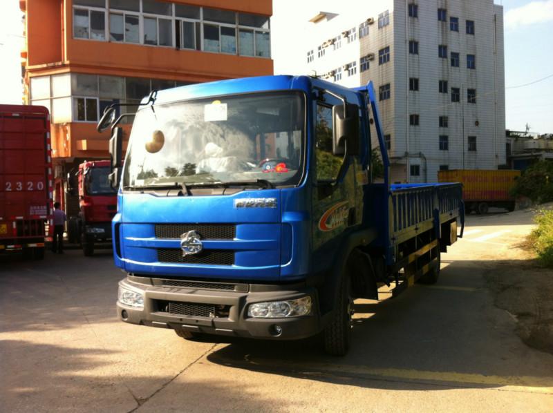 供應(yīng)深圳乘龍609柳汽乘龍609 7.65米