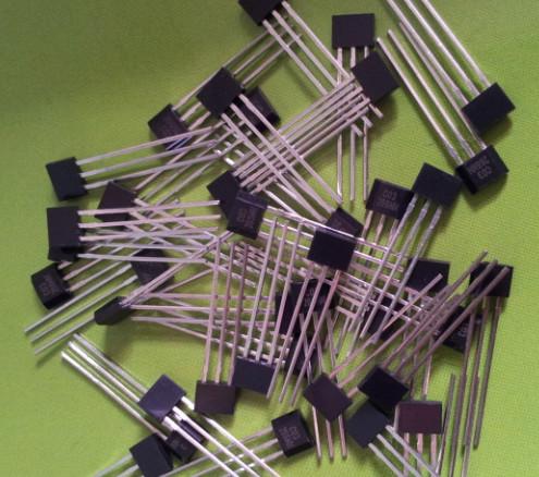 AT3144E A3144霍爾元件 單極霍爾元件 霍爾開關 44E A3144E 霍爾