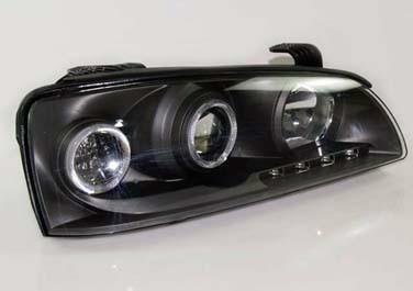 供應(yīng)濟(jì)南改燈現(xiàn)代伊蘭特?zé)舾臐?jì)南夜光眼改燈店