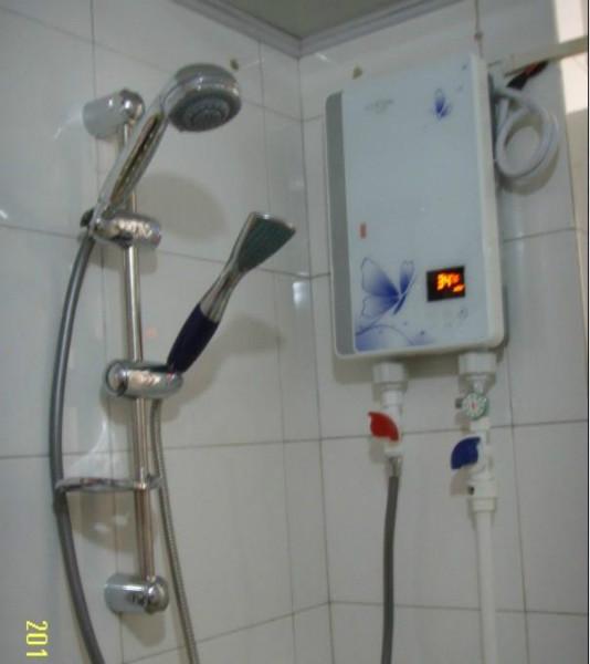重慶家用熱水器圖片