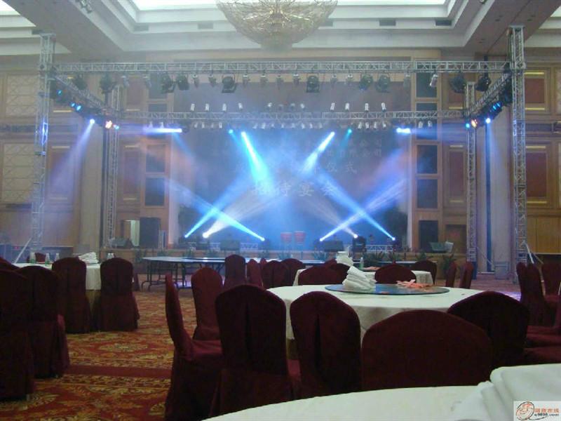 供應(yīng)福建創(chuàng)崴鋁合金太空架truss架