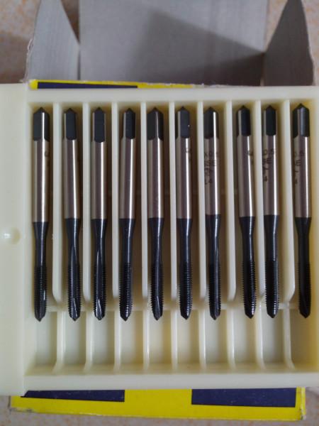 供應(yīng)螺旋絲攻