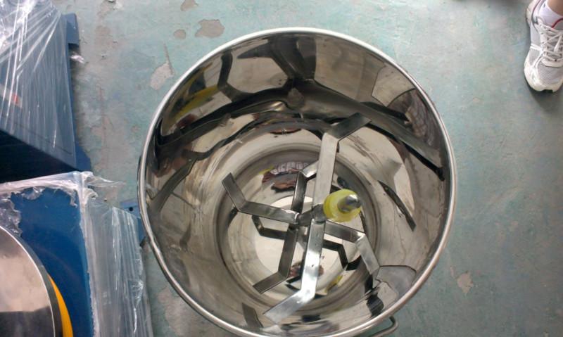 專業(yè)生產(chǎn)高質(zhì)量 小型立式混合機 出口品質(zhì) 值得信