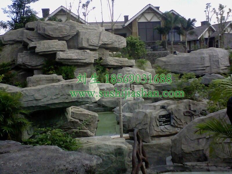 供應(yīng)景區(qū)塑石假山施工隊(duì)