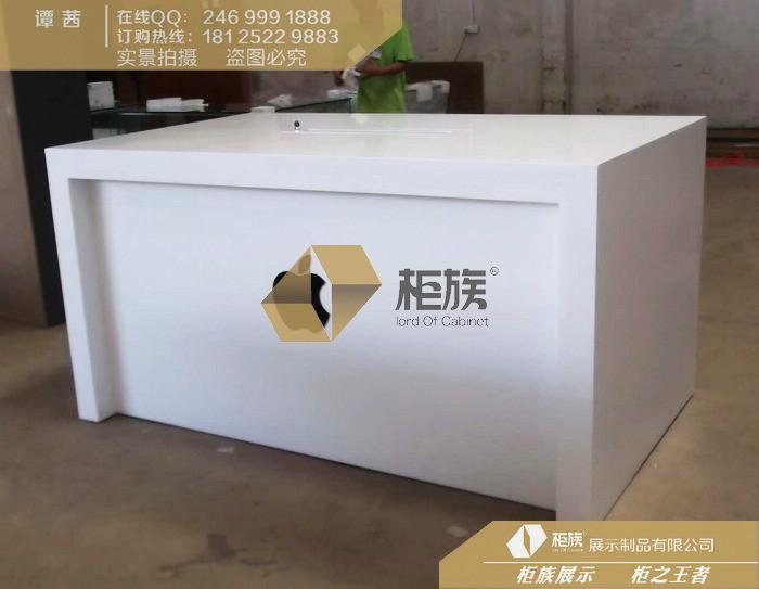 供應(yīng)濱州蘋果弧形中島體驗(yàn)臺價格，中島體驗(yàn)臺生產(chǎn)廠家