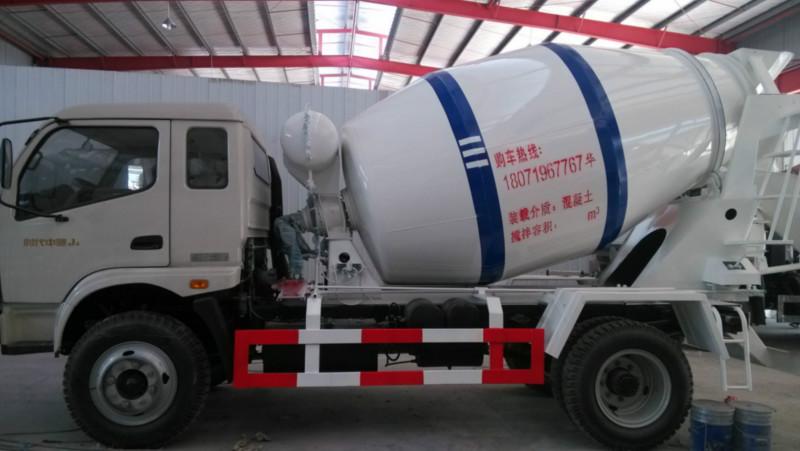 供應(yīng)保定攪拌車，保定攪拌車在哪兒買，保定攪拌車直銷