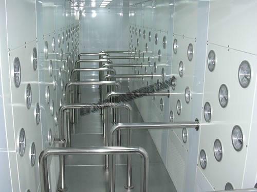 供應(yīng)寶安風(fēng)淋室貨淋室安裝生產(chǎn)與檢修