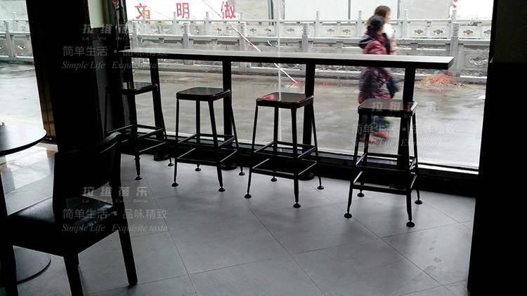 供應(yīng)咖啡廳吧椅（實(shí)木吧椅）