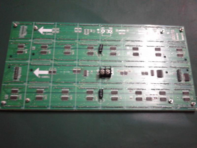 供應(yīng)無錫F3.75雙色單元板/廠家批發(fā)