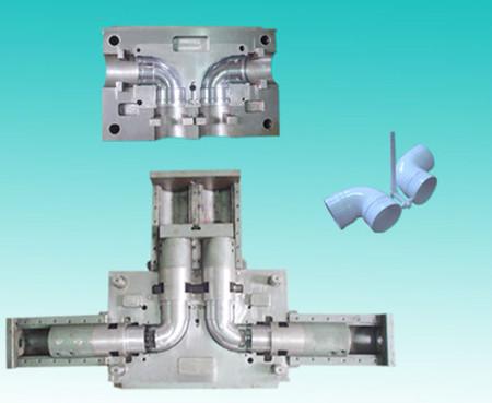 供应PVC立体四通管件模具