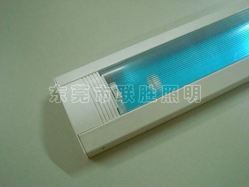 供應(yīng)T8LED單管帶罩支架｜單管PC罩支架｜LED日光燈支架