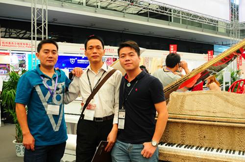 大良YAMAHA鋼琴，倫教單板吉他古箏，容桂調(diào)琴，專業(yè)到位