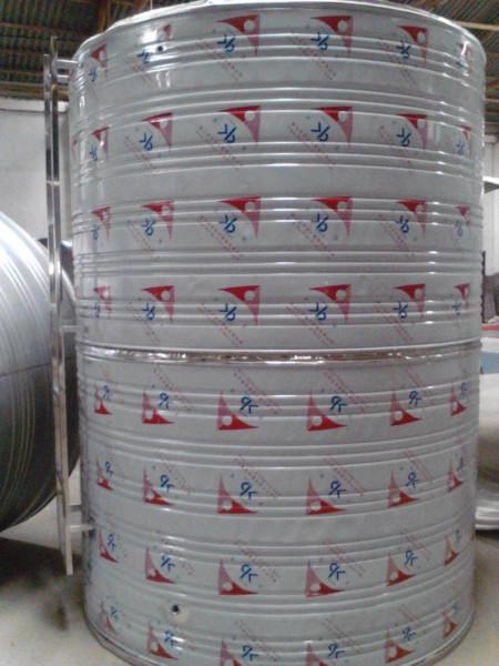 供應(yīng)不銹鋼保溫水箱