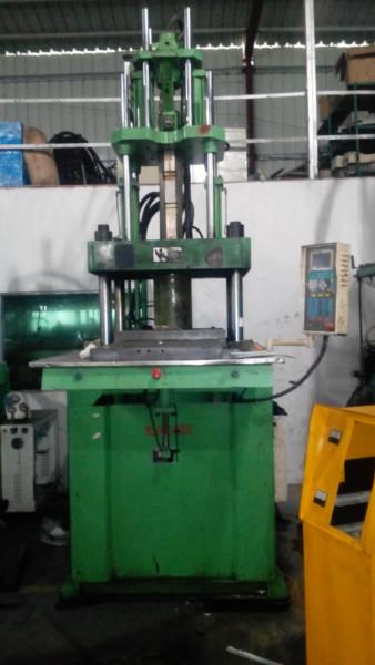 供應(yīng)陶瓷*注塑機(jī)