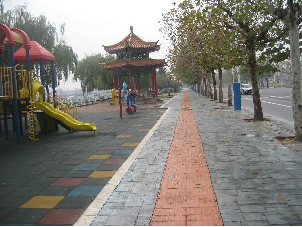 供應北京銅鑲嵌景觀壓模地坪YM-01/耐磨型壓模地坪材料直銷