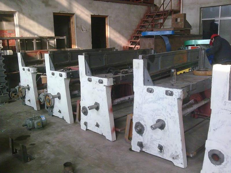 供應(yīng)Q11-3×1300機(jī)械剪板機(jī) 小型剪板機(jī) 青海剪板機(jī)