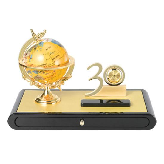 山西學(xué)校周年慶典紀(jì)念品批發(fā)商圖片