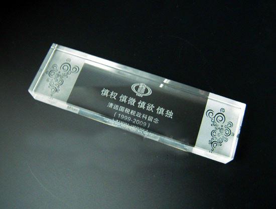 供應(yīng)廣州水晶紙*做水晶筆筒定做