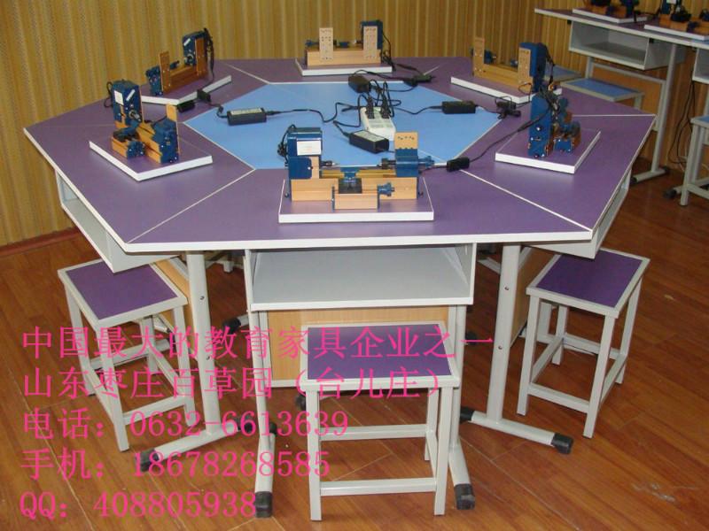 供應多功能課桌椅