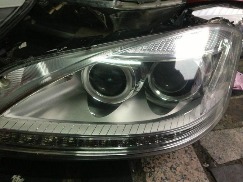 新款奧迪A8R8A6L大燈拆車件圖片