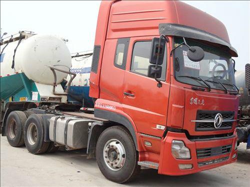 供應(yīng)*出售二手東風(fēng)*雙驅(qū)雷諾貨車