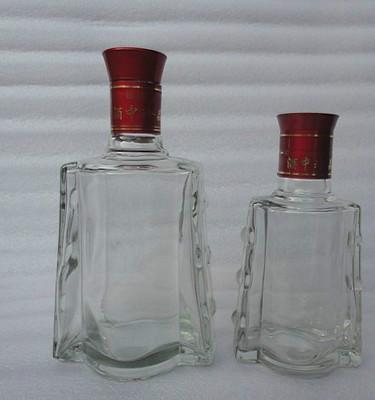 供應(yīng)江蘇徐州玻璃瓶廠家直銷酒瓶玻璃瓶