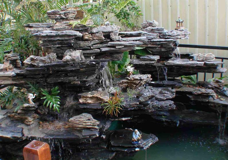 上海專業(yè)制作別墅英石假山圖片