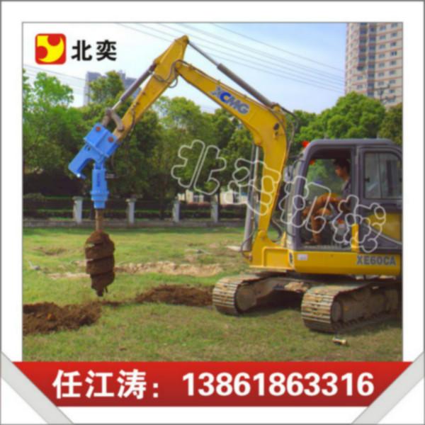 供應(yīng)挖樹坑機(jī)器，挖樹坑機(jī)器廠家，刨挖樹坑機(jī)器