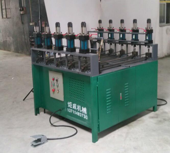 供應(yīng)不銹鋼門花沖孔機(jī)生產(chǎn)廠家/不銹鋼門花沖孔機(jī)供應(yīng)商/不銹鋼門花機(jī)