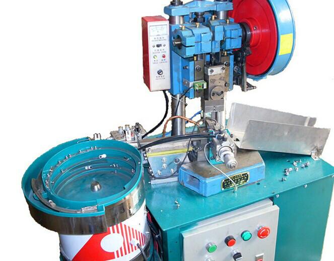 供應(yīng)小型沖床改全自動(dòng)哪里有，小型沖床改全自動(dòng)哪里有廠家