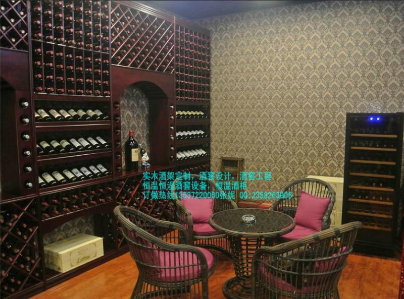 供應(yīng)深圳全實(shí)木酒架