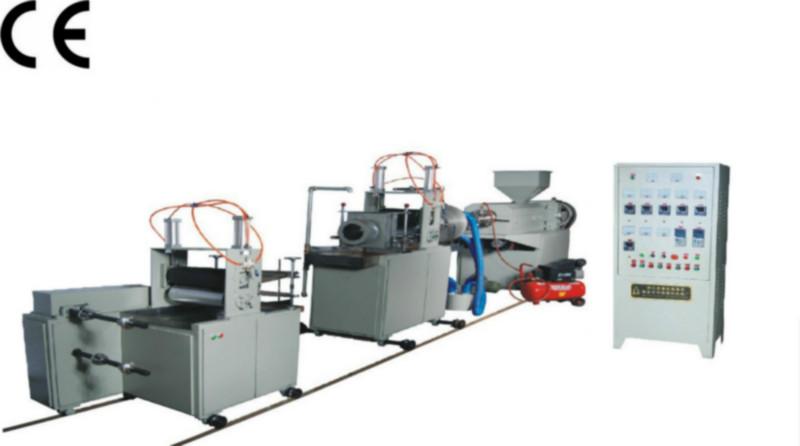 供應(yīng)單雙層共擠纏繞膜機(jī)組