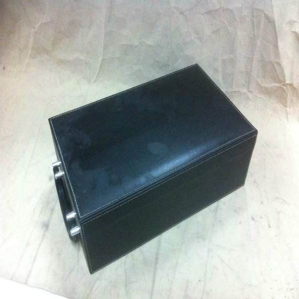 供應(yīng)黑色烤漆木盒東莞紅酒木盒子包裝定做