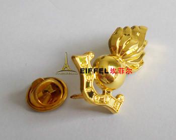 供應(yīng)徽章定做埃菲爾專業(yè)生產(chǎn)金屬徽章徽章定做埃菲爾專業(yè)生產(chǎn)金屬徽章
