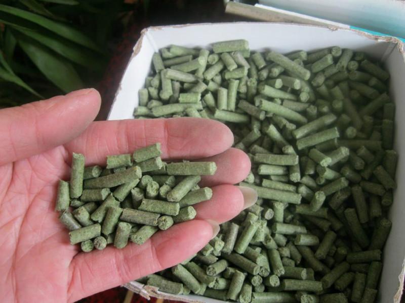 供應(yīng)豬飼料顆粒機(jī)