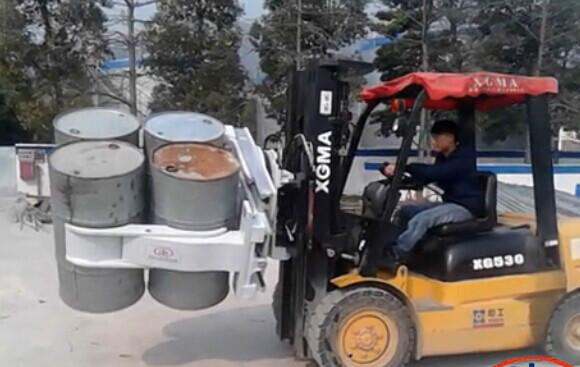 供應(yīng)油桶夾具價(jià)格油桶夾具廠家