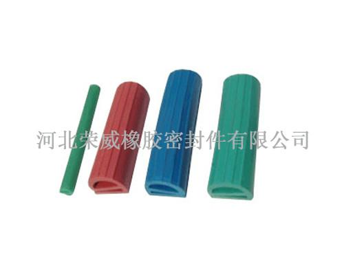 供應(yīng)硅膠海綿密封條