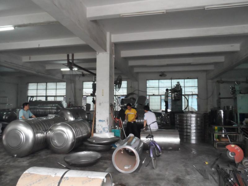 供應深圳寶安/福永/沙井不銹鋼水箱